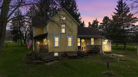 6019 E Townline Rd, Williamson, NY 14589