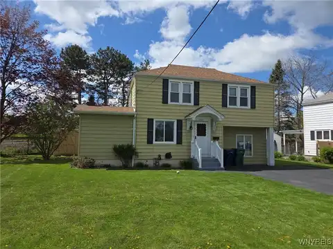 7525 Frontier Avenue, Niagara Falls, NY 14304