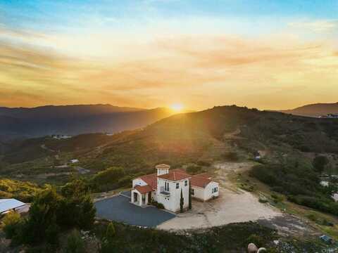 2389 Eric Road, Fallbrook, CA 92028