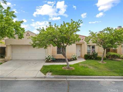 40131 La Cota Drive, Palmdale, CA 93550