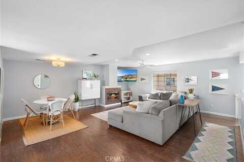 7659 Yorktown Avenue, Huntington Beach, CA 92648