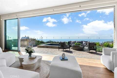 3355 Alta Laguna Boulevard, Laguna Beach, CA 92651