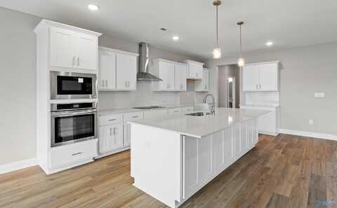 104 Creek Park Drive, Meridianville, AL 35759