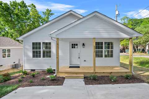 2215 Searle Street, Chattanooga, TN 37406