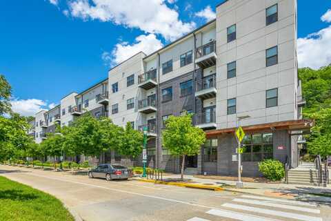 782 Riverfront Parkway, Chattanooga, TN 37402