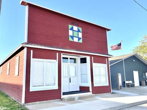 206 County T Road, Brayton, IA 50042