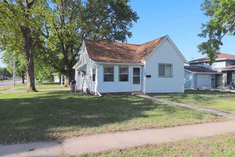 2403 6th Street, Columbus, NE 68601