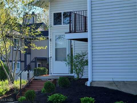 8970 PORTAGE POINTE DRIVE 7-E, STREETSBORO, OH 44241