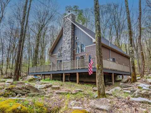 739 Aster Drive, Terra Alta, WV 26764
