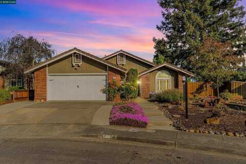 1438 Landahl Ct, Benicia, CA 94510