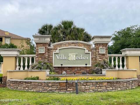 8539 GATE Parkway W, Jacksonville, FL 32216