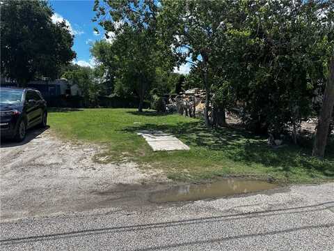 207 Spruce Street, Corpus Christi, TX 78408