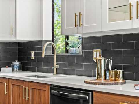 3001 S Ursula Circle, Aurora, CO 80014