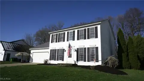 472 Vandalia Drive, Tallmadge, OH 44278