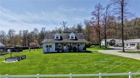 1922 County Road 200, Dundee, OH 44624
