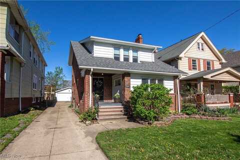 2204 Wascana Avenue, Lakewood, OH 44107