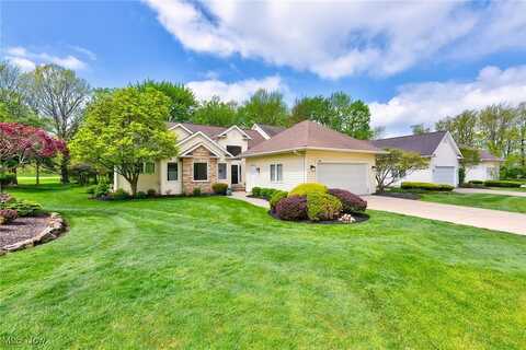 388 Muirfield Drive, Highland Heights, OH 44143