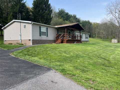 3737 Robertsville Avenue SE, Minerva, OH 44657