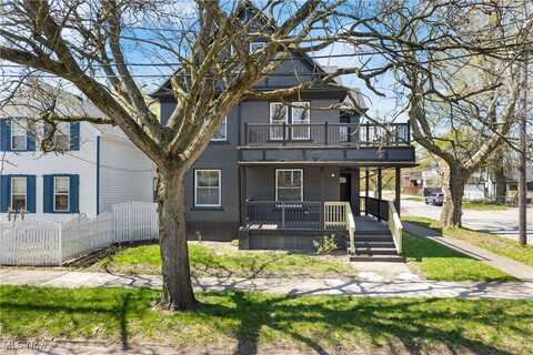 2010 W 58th Street, Cleveland, OH 44102