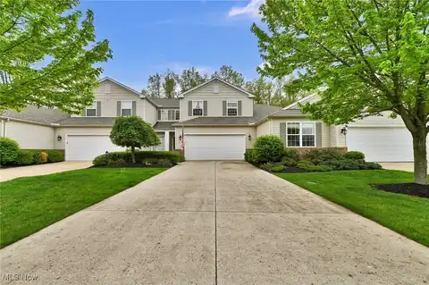 749 Lakeside Drive, Avon Lake, OH 44012