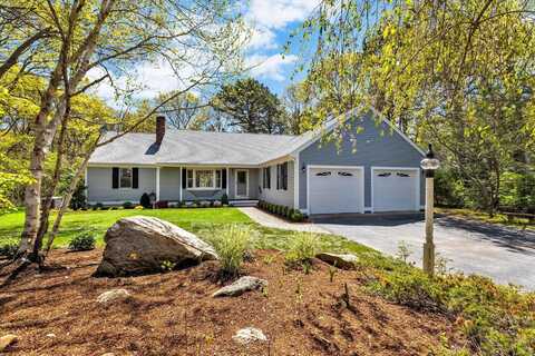 98 Old Campus Drive, East Falmouth, MA 02536
