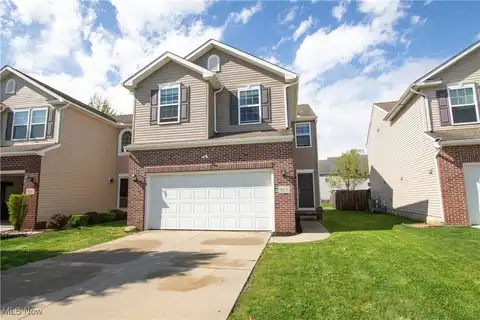 927 Tradewinds Cove, Painesville, OH 44077