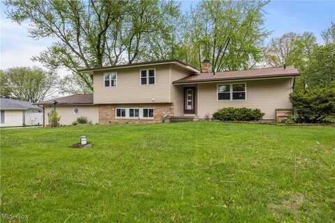 1920 Melody Drive, Fremont, OH 43420