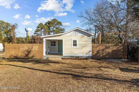 208 Dorcas Drive, Morehead City, NC 28557