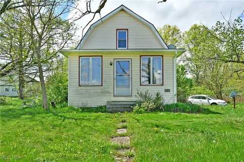 5521 State Route 82, Newton Falls, OH 44444