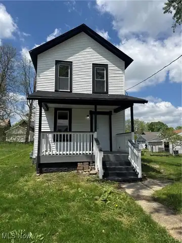 1126 Borden Avenue SW, Massillon, OH 44647