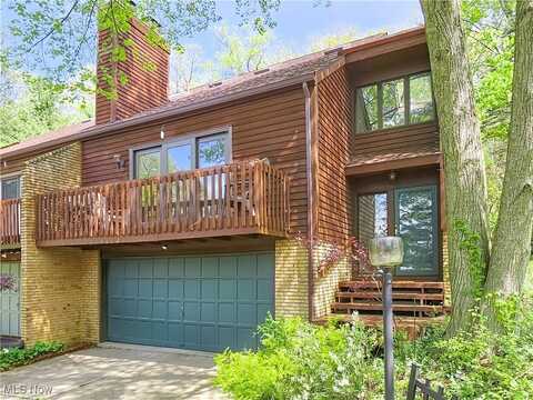 5050 Monticello Avenue NW, Canton, OH 44708