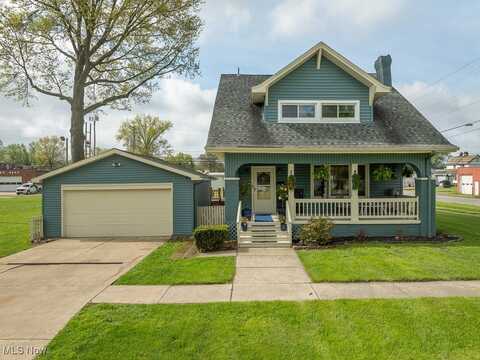 206 E Maryland Avenue, Sebring, OH 44672