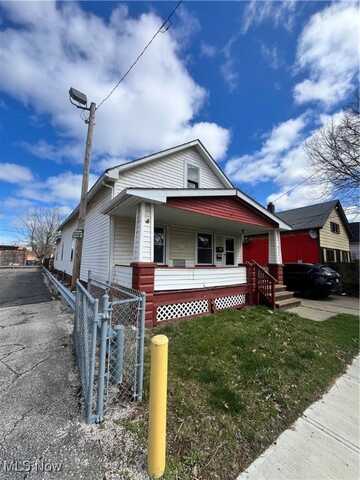 6511 Fullerton Avenue, Cleveland, OH 44105
