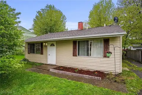 1498 Deermont Avenue, Madison, OH 44057