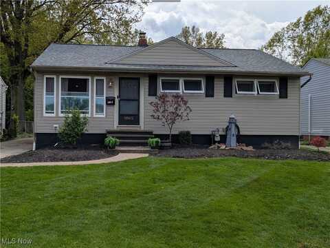 30612 Ronald Drive, Willowick, OH 44095