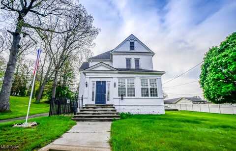 490 N Main Street, Magnolia, OH 44643