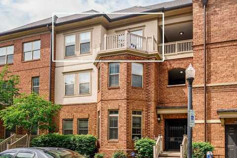 10 W Russell Street, Columbus, OH 43215