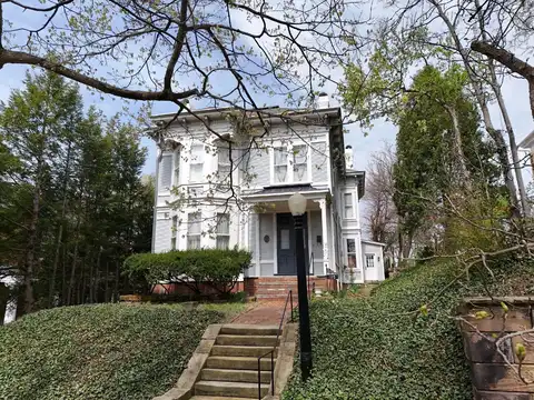115 E Wheeling Street, Lancaster, OH 43130