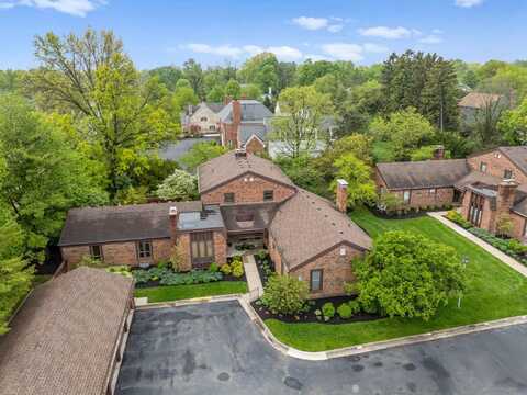 4216 Chaucer Lane, Columbus, OH 43220