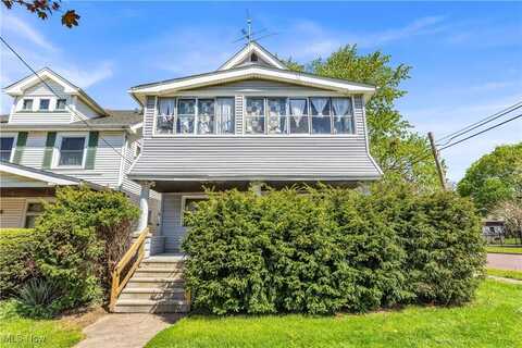 8517 Rosewood Avenue, Cleveland, OH 44105
