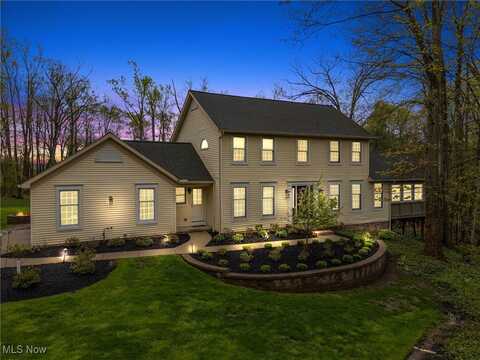 10945 Burlington Ridge Drive, Chardon, OH 44024