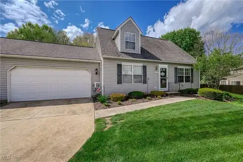 1976 Village Parkway, Tallmadge, OH 44278