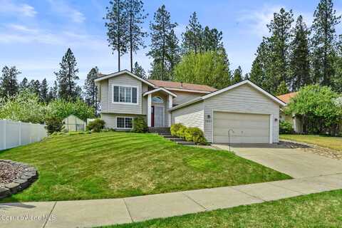 5807 N Silver Pines Ct, Coeur D Alene, ID 83815
