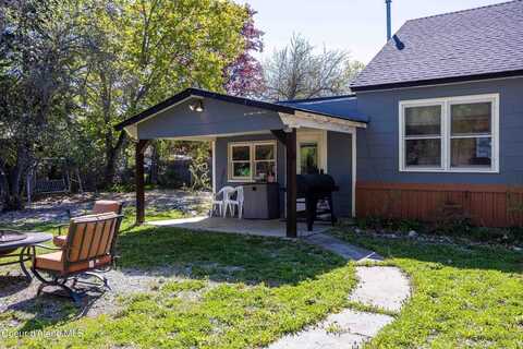 211 4th st, Dover, ID 83825