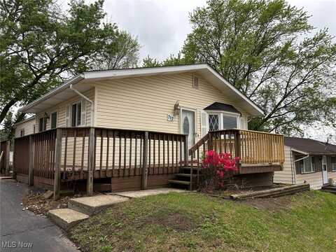 712 Freedom Avenue, Akron, OH 44310