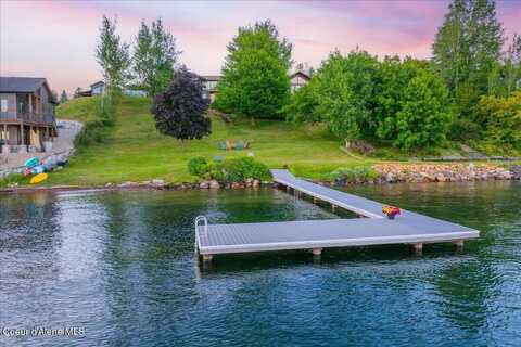 712 Ponder Point Dr, Sandpoint, ID 83864
