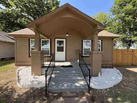 209 NW Arlington Ave, Lawton, OK 73507