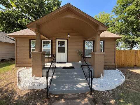 209 NW Arlington Ave, Lawton, OK 73507