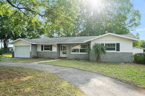 9782 County Road 121, Wildwood, FL 34785