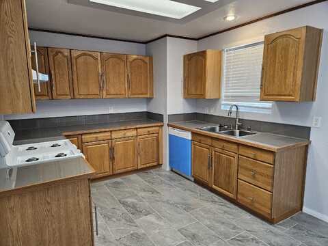 13337 Cactus Drive, Desert Hot Springs, CA 92240